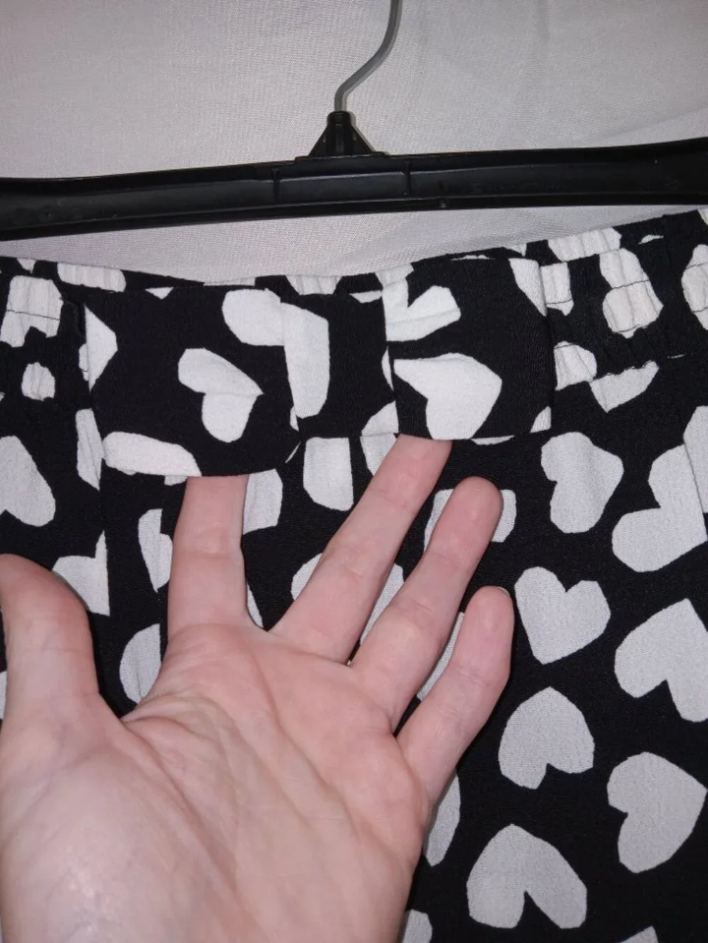 Kate Spade Dancing Hearts Pants XS Black White Heart Print Elastic Waist Bow Vis